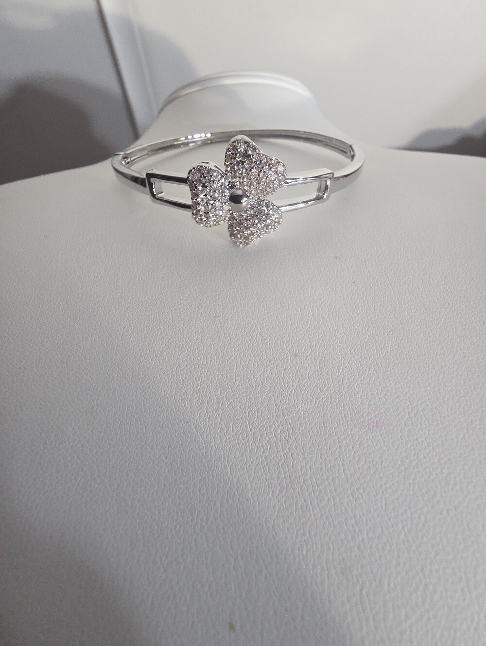 Silver Floral Pavé Bangle Bracelet - Women Jewelry